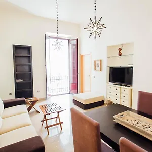 Bright And Central- 2bd 1bth- Malhara , Séville Espagne