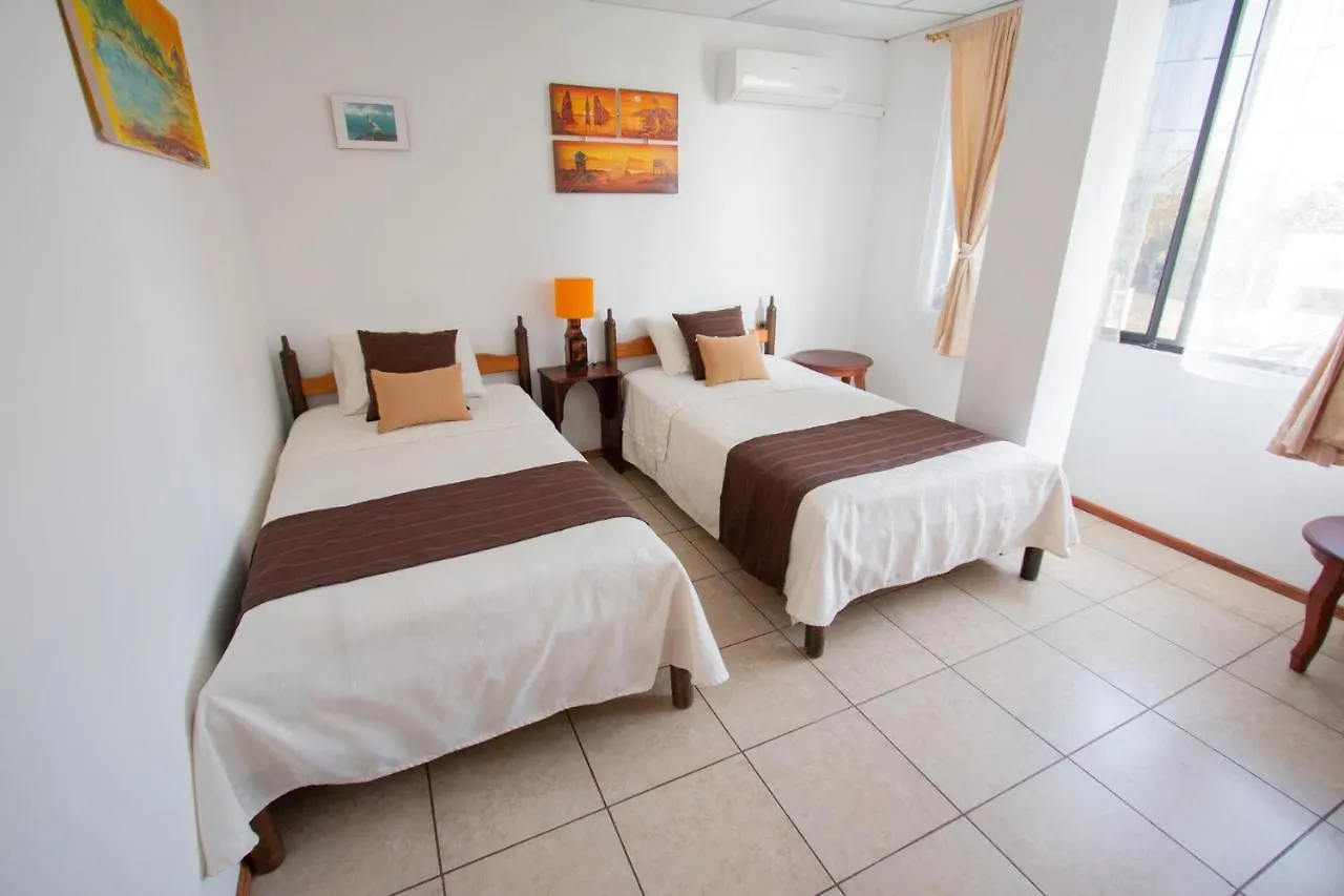 Apartment Maytenus Galapagos Puerto Ayora